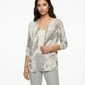 Isda & Co Gray and White Women's Cardigan Size Medium M